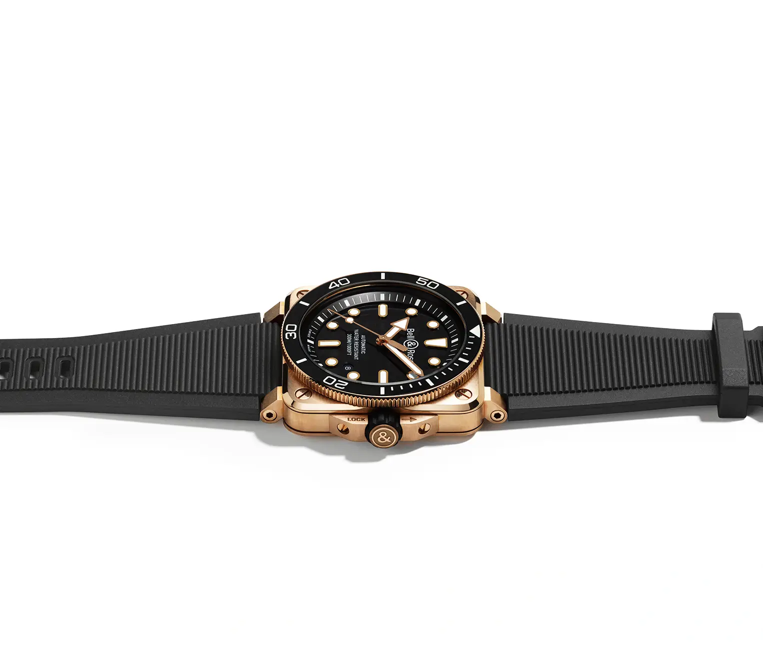 Reloj Bell & Ross BR 03 Diver Black Bronze: vista de lado
