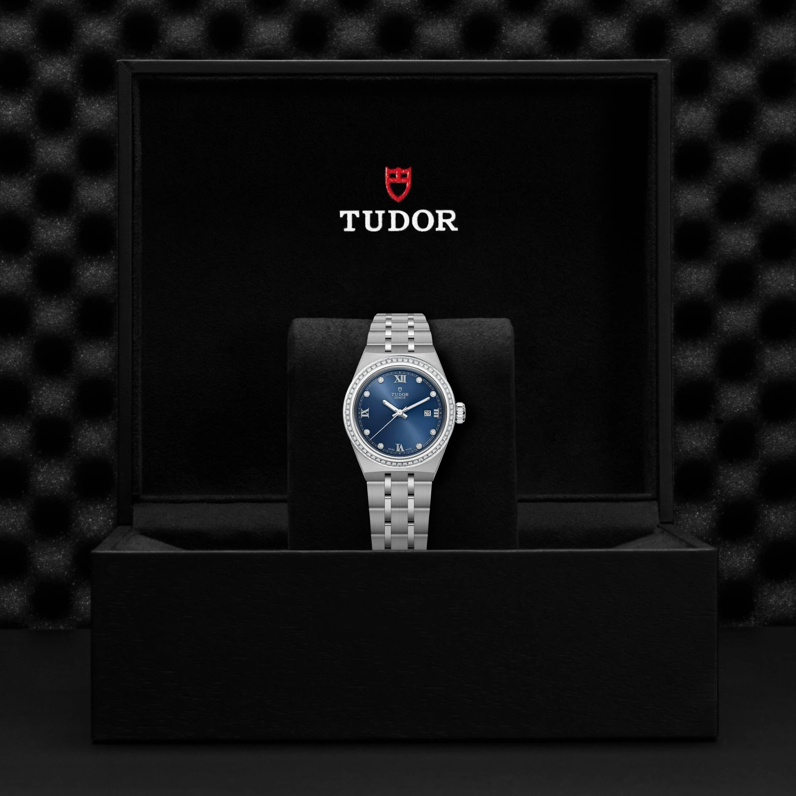 Reloj TUDOR Royal acero 28 mm esfera azul: presentación en su caja oficial