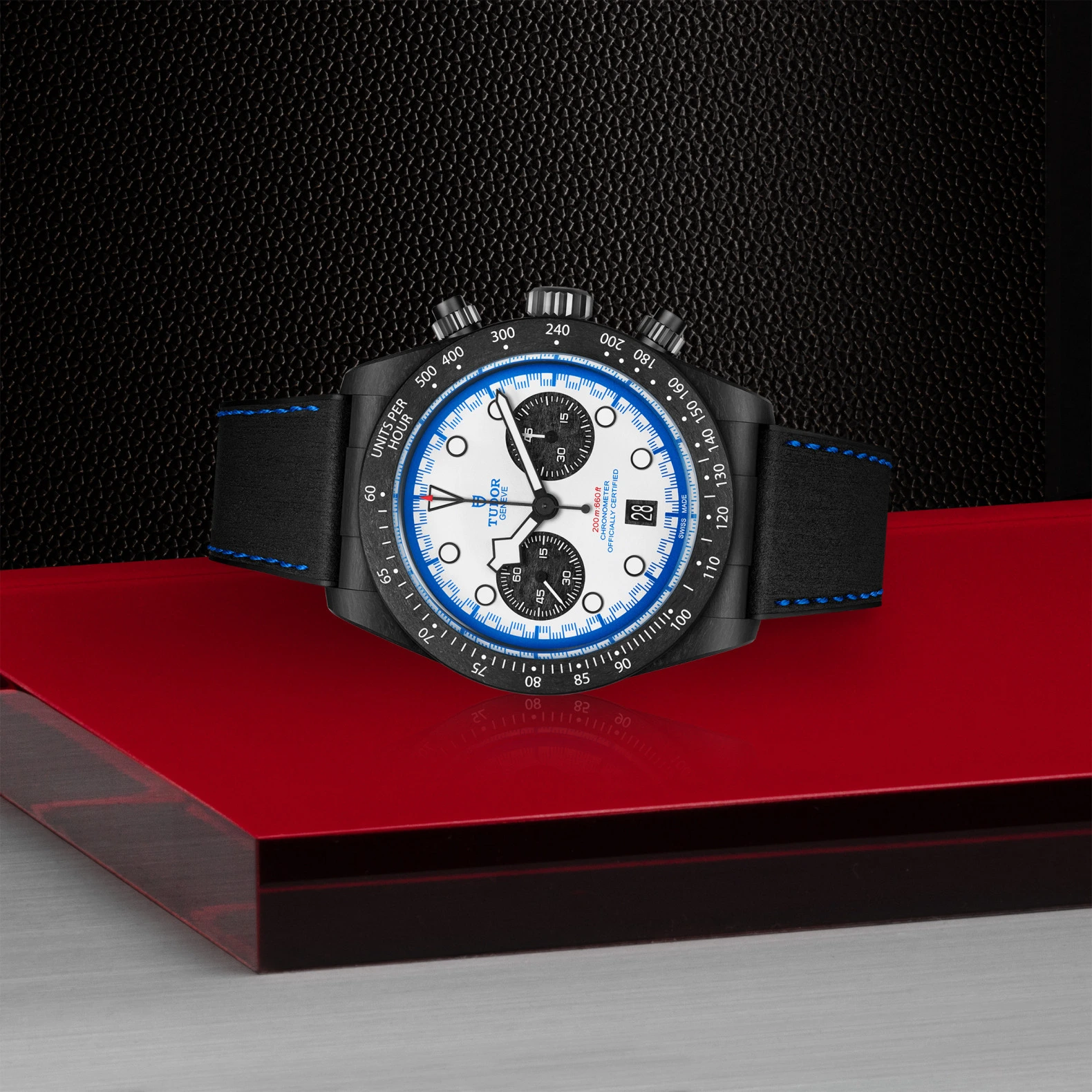 TUDOR Black Bay Chrono Carbon 25 m79377kn-0001 laying down