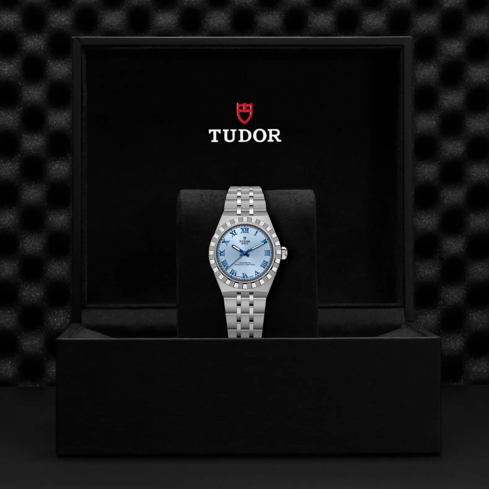 Reloj TUDOR Royal acero 30mm con esfera celeste con números romanos: presentación en su caja oficial