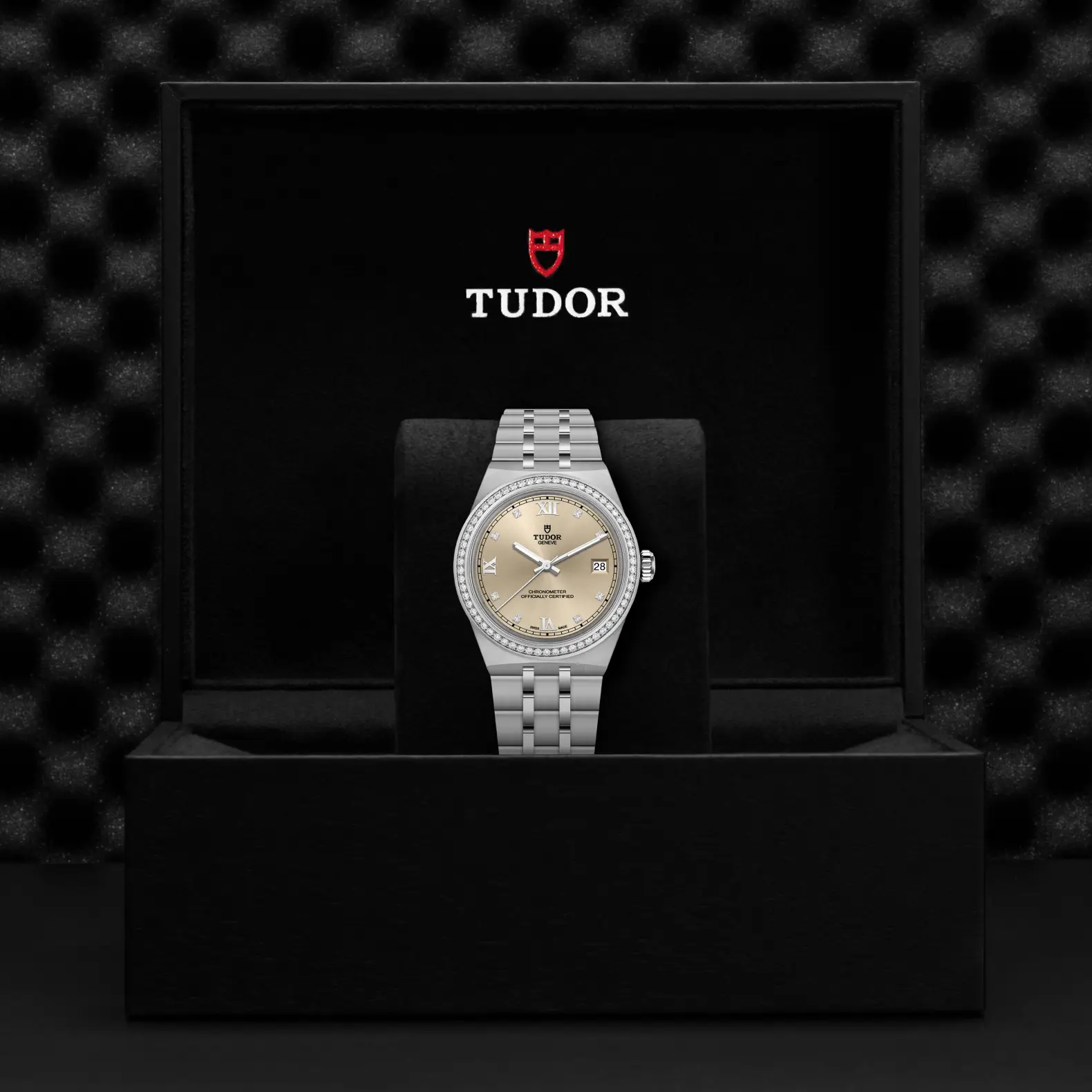 Reloj TUDOR Royal acero 36mm con esfera marfil y bisel engastado de diamantes: presentación en su caja oficial