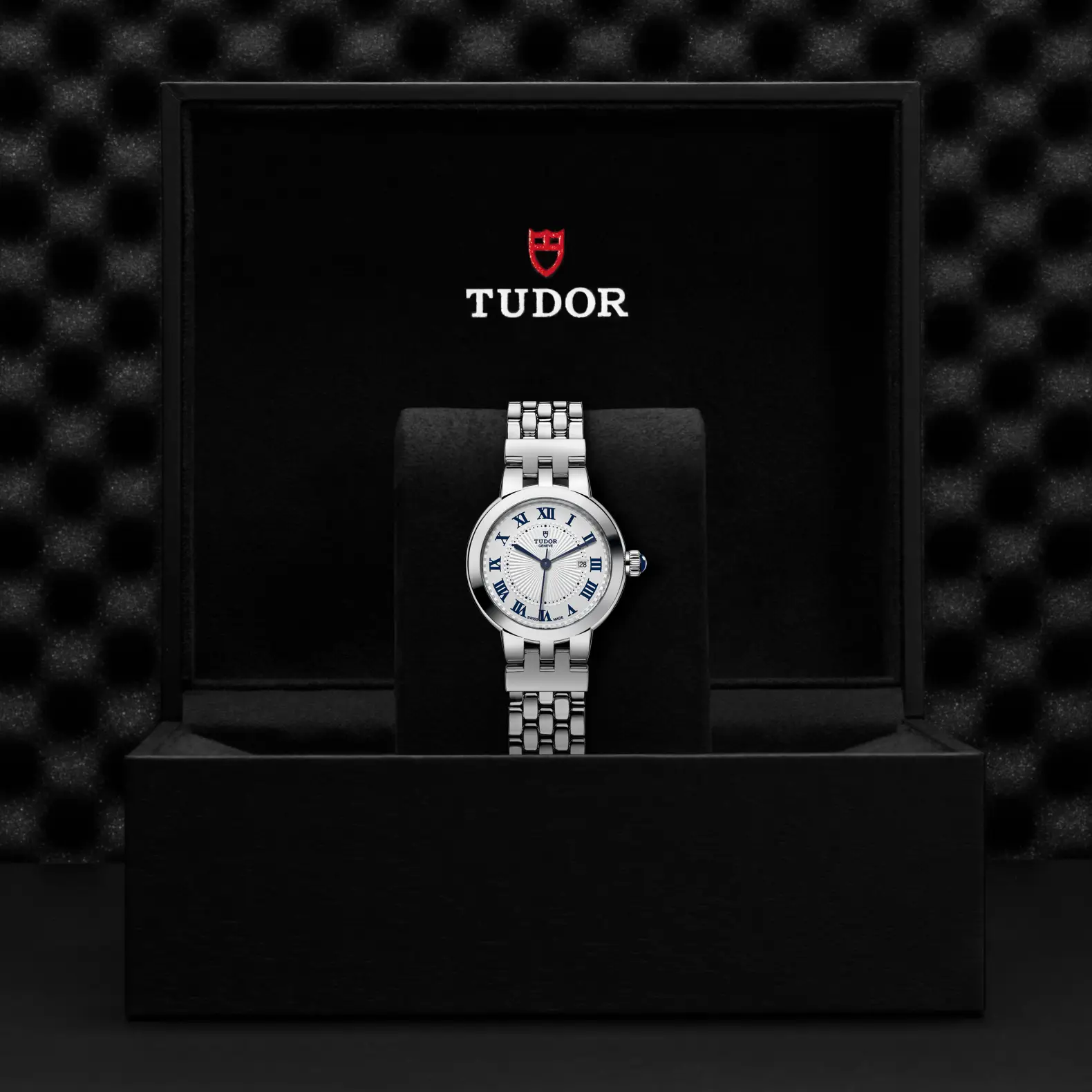 Reloj TUDOR Clair de Rose en acero 30 mm con esfera opalina: presentación en su caja oficial