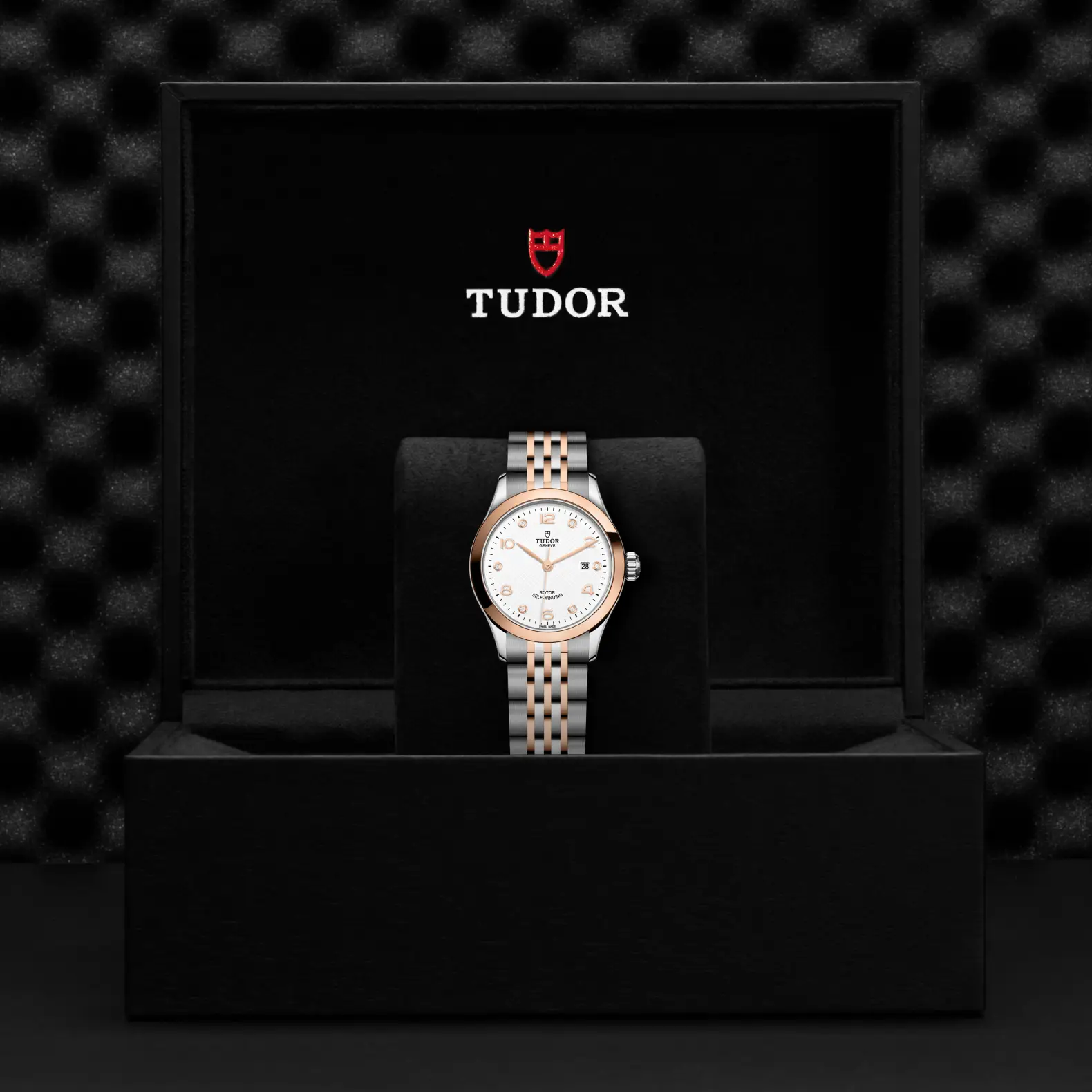 Reloj TUDOR 1926 28 mm en acero y oro rosa con esfera blanca y diamantes: presentación en su caja oficial