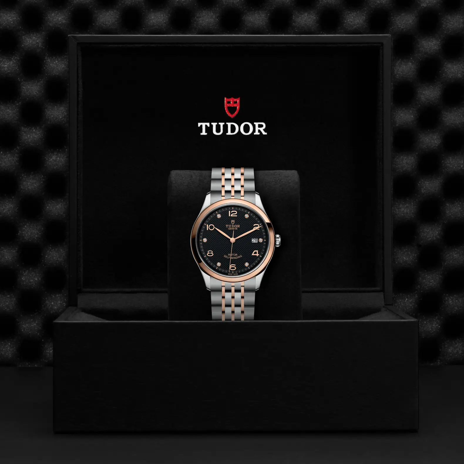 Reloj TUDOR 1926 en acero y oro rosa con esfera negra y diamantes: presentación en su caja oficial