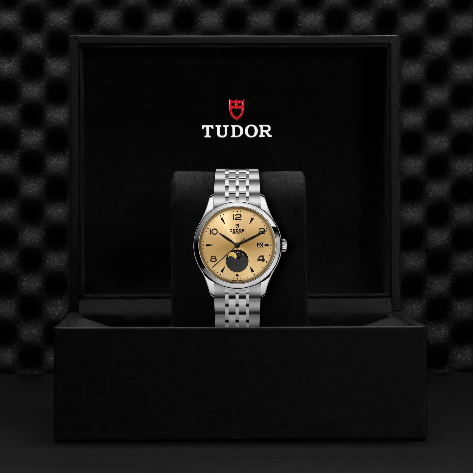 Reloj TUDOR 1926 Luna con esfera en color champán: presentación en su caja oficial