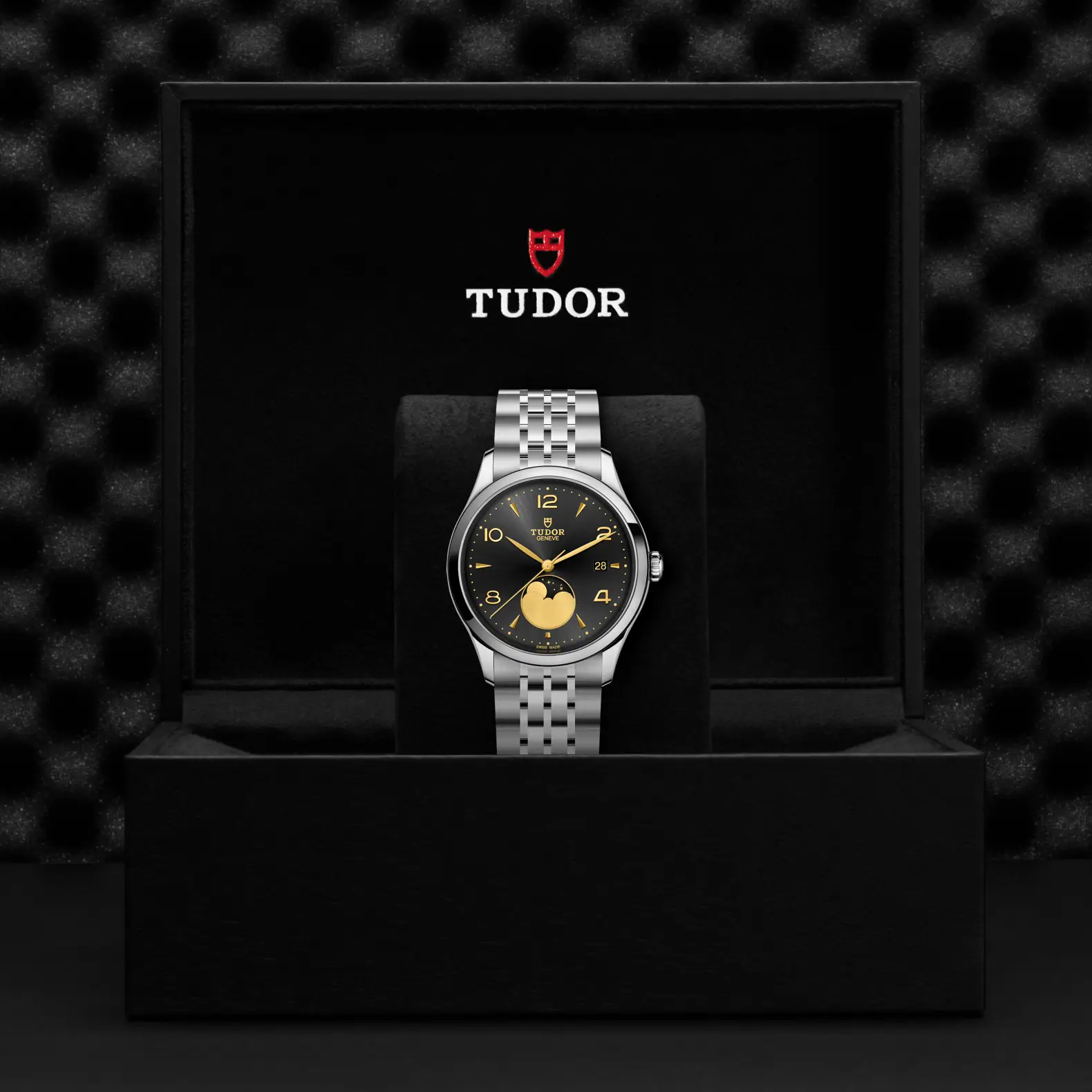 Reloj TUDOR 1926 Luna con esfera negra: presentación en su caja oficial